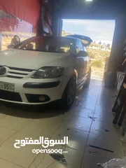  3 جولف بلس 2009  سيارة كرتوونة دهان جديد منفوضة بالكامل هيئة جديدة ميكانيك ممتازة جنط سقف اسود تعتيم