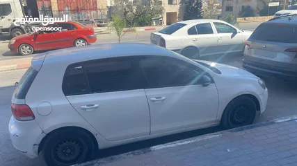  3 سيارة للبيع