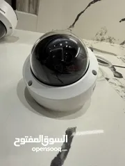  2 HIK VISION surveillance cameras HIK VISION ‏كاميرات مراقبة