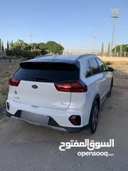  8 كيا نيرو هايبرد 2020 وارد امريكي