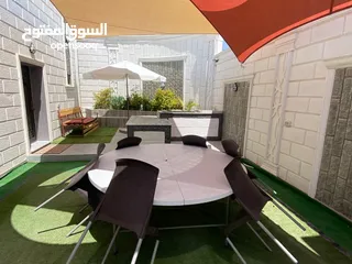  7 شالية مميز مطل على البحر قريب من البحر في منطقت الفنادق