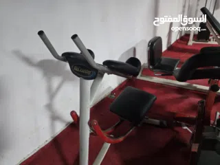  23 نادي جيم كامل للبيع