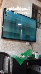  1 مطلوب شاشه lg  55 بوصه  يكون البورد معطل