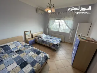  4 شقة مفروشة للإيجار 180م2 ( Property 15682 )-175025261