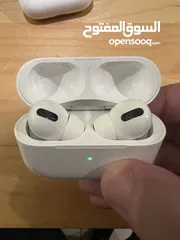  3 Airpods Pro with case