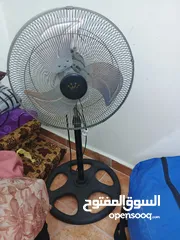  1 مروحة عاموديه فراشات المروحه حديد ممتازه للبيع