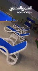  2 كراسي بحر طقم كورنر كراسي شزلونق تشميس كراسي بلاستك طاولة طقم عضم طقم رتان طقم خارجي طقم بلاستك مظلة