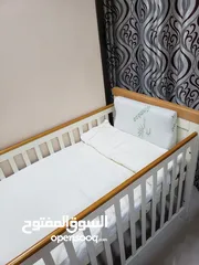  5 سرير اطفال نظيف جدا للبيع