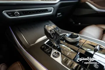  23 BMW X7 xDrive40i (LOW MILEAGE) 2020 GCC under Agency Warranty and Service Contract