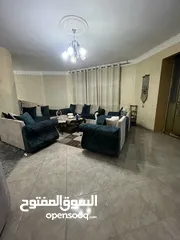  1 شقة مميزة للبيع من المالك مباشرة  في بيتونيا دخلة الكليه العصرية مساحة 126