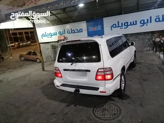  1 تويوتا لاند كروز موديل 2005