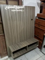  1 واجهة شاشة بركب عليها جميع الأحجام بحال لجديد للبيع