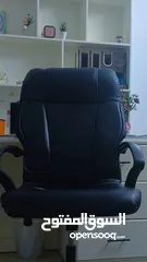  1 كرسي مدير بحاله جيد جدا