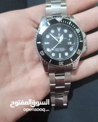  1 ساعه رولكس كوبي ون مستعمل بسعر من الآخر غير قابل للتفاوض سبب البيع الطفر