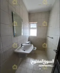  12 شقة طابقية - خلدا - 4نوم 2 ماستر - 365م - عروضنا غير..