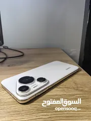  1 هواوي pura 70 Pro نازل هذه السنه نظيف جداً فيه ضمان وفيه خدمات جوجل