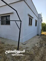  2 منزل مستقل لبيع في ذيبان