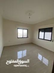  12 شقة للبيع في مادبا