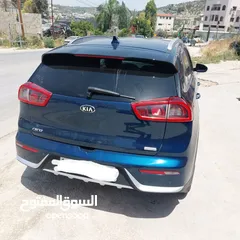  2 كيا نيرو 2018