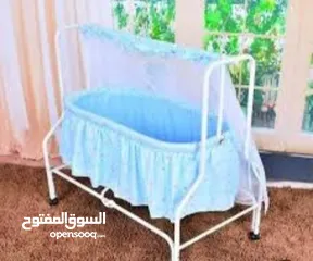  1 سرير بيبي هزاز