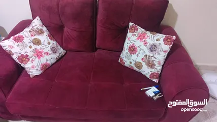  3 كنب و غاز و ثلاجه