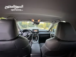  29 TOYOTA RAV4 HYBRID 2021 XLE