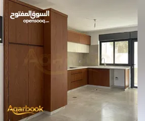  1 شقة مميزة للبيع في عين منجد