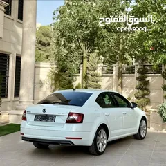  5 سكودا اوكتافيا صالون 2018