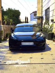  10 Tesla model 3 Black Edition