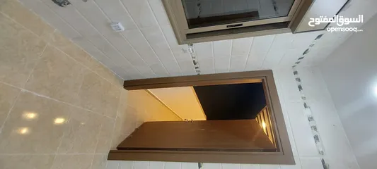  15 شقة فاخرة للبيع التاسعة كاش أو اقساط ط1هندسي 114 م اطلالة بحرية دائما