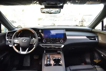  18 لكزس RX350 L2 2024 مع الميزات المتطورة والفخمة لون اسود ميتالك مميز