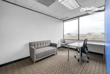  10 Private office space for 2 persons in Muscat, Al Fardan Heights