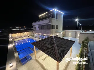  5 شالية للبيع