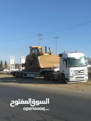  30 بلدوزر D8L +لودر 470 +حفارة 450 +حفارة 300 للإيجار