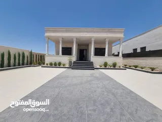  1 فيلا للبيع