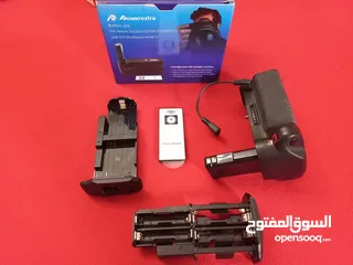  3 Battery grip    لكاميرا D5300  بالمشتملات