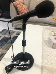  2 Microphone Dynamic Wire With Stand