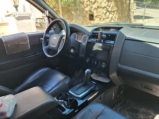  7 Ford Escape Limited 2011 Hybrid 4x4 silver