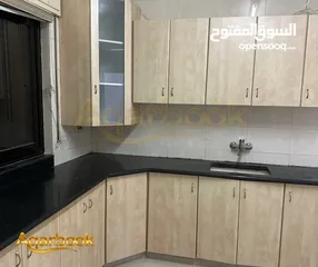  4 شقة غير مفروشة للايجار بمنطقة ام الشرايط