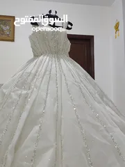  6 بدلة عاروس ابيض نظيف