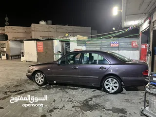  2 للبيع المستعجل مرسيدس E200 1996