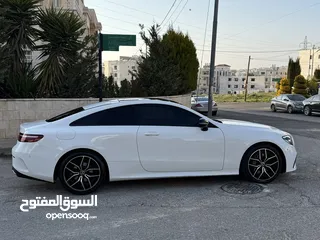  6 Mercedes E200 2021