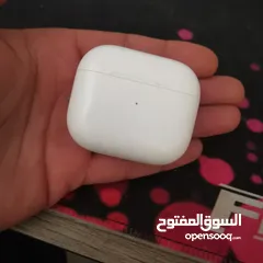  4 AirPods 3rd Generation  5 months  used سماعات ايربود كفالة فعّالة لمدة 7  شهور
