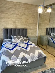  17 شقه دوبلكس مفروشه للإيجار