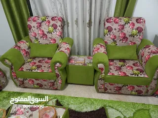  4 طقم كنب بحالة الوكالة