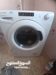  1 غسالة كاندي إيطالية 9 كيلو استعمال قليل ونظيفه جدا جدا والسعر مناسب وقابل للتفاوض