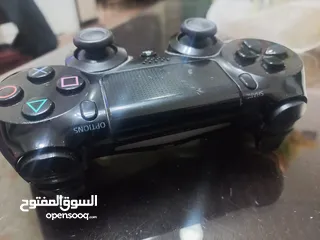  2 يدة بلاي ستاشن مستعملة بحالة الوكالة والسعر قابل للتفاوض