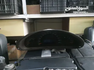  30 متوفر جميع انواع قطع غيار السيارات مرسيدس جديد ومستعمل