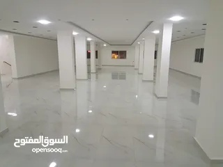  5 طابق كامل للأجار تجاري/ صناعات خفيفه مقابل مخابز جواد على الأتوستراد مباشره