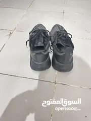  4 حذاء ريبوك اصلي